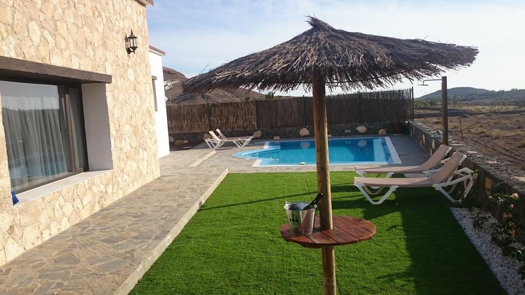 Villa El Valle Tarajalejo Buitenkant foto